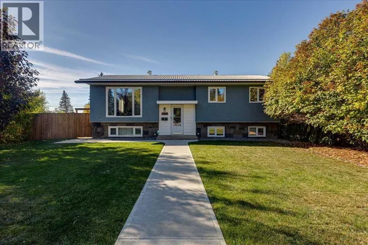 3906 44 Street, Ponoka, Alberta T4J1B3