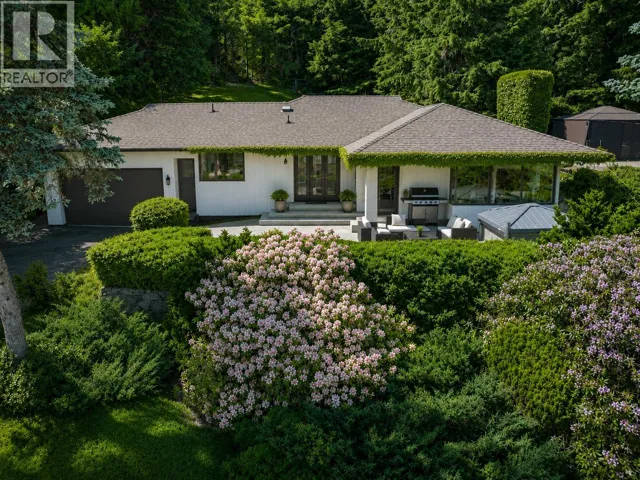 68 BONNYMUIR DRIVE, West Vancouver, British Columbia V7S1L2