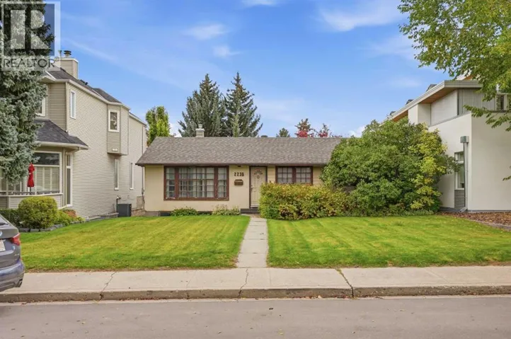2235 31 Avenue SW, Calgary, Alberta T2T1T7