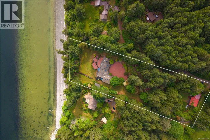 2070 Cooper Rd, Gabriola Island, British Columbia V0R1X7