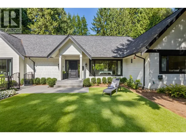 435 MACBETH CRESCENT, West Vancouver, British Columbia V7T1V8