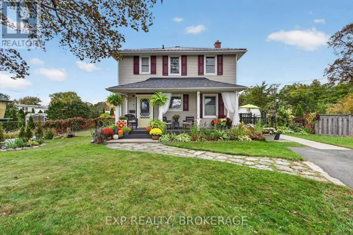 8 ORTONA CRESCENT, Prince Edward County (Picton Ward), Ontario K0K2T0