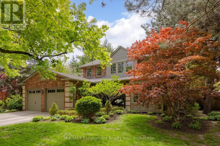 392 ASPEN FOREST DRIVE, Oakville (FD Ford), Ontario L6J6H5