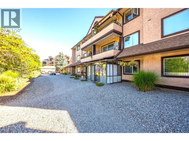 337 MCKINNEY Road Unit# 111, Oliver, British Columbia V0H1T3