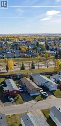 224 Clausen Crescent, Fort McMurray, Alberta T9K2H7