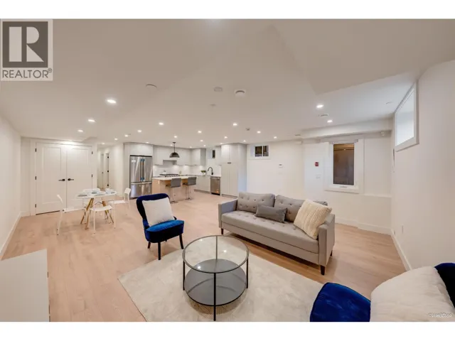 1 6136 IRMIN STREET, Burnaby, British Columbia V5J1Z1