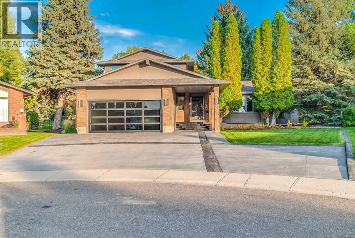 17 Lupine Court SE, Medicine Hat, Alberta T1B2K2