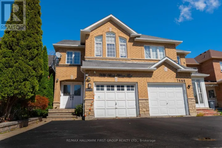 7686 BLACK WALNUT TRAIL, Mississauga (Lisgar), Ontario L5N8A6