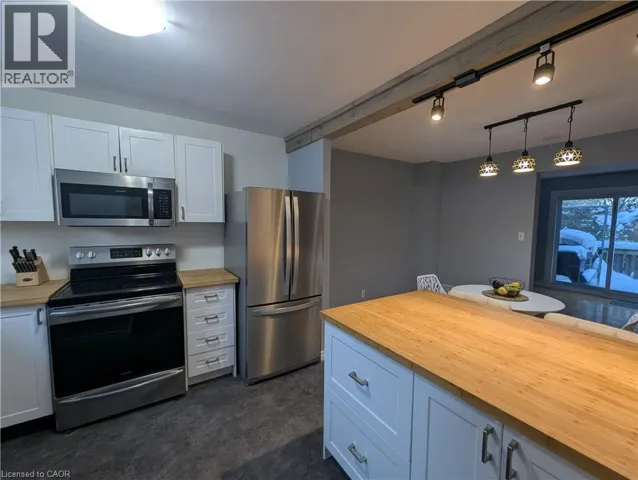 1440 GARTH Street Unit# 32, Hamilton, Ontario L9B1R6