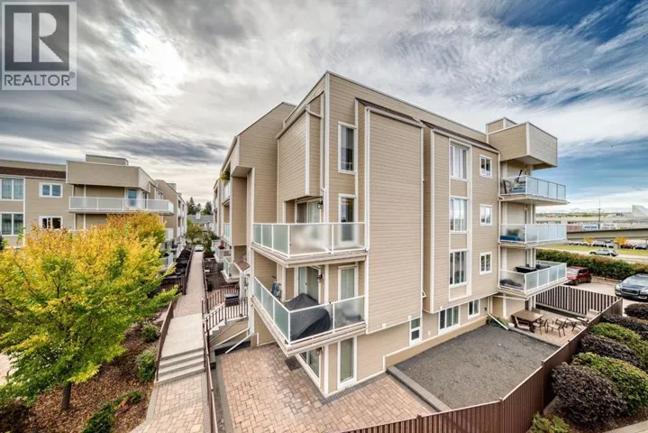 303, 3737 42 Street NW, Calgary, Alberta T3A2M8