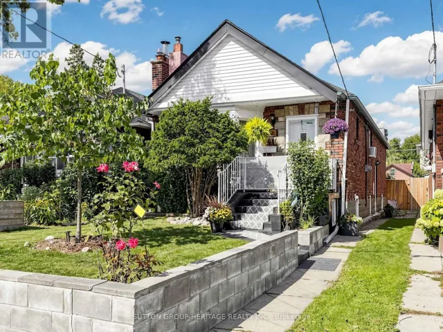 248 WESTWOOD AVENUE, Toronto (Danforth Village-East York), Ontario M4J2H4