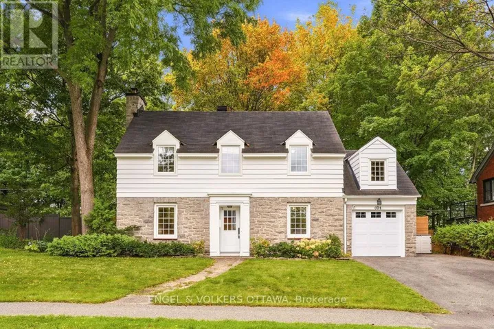 694 ISLAND PARK DRIVE, Ottawa, Ontario K1Y0B7