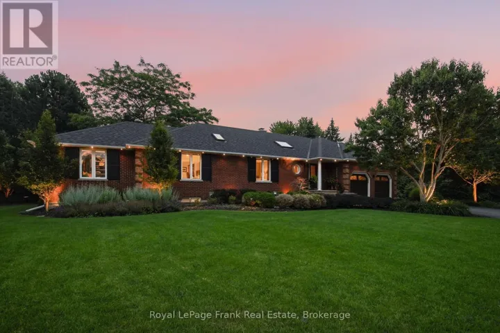 5 CRAIG COURT, Clarington (Bowmanville), Ontario L1C4H6