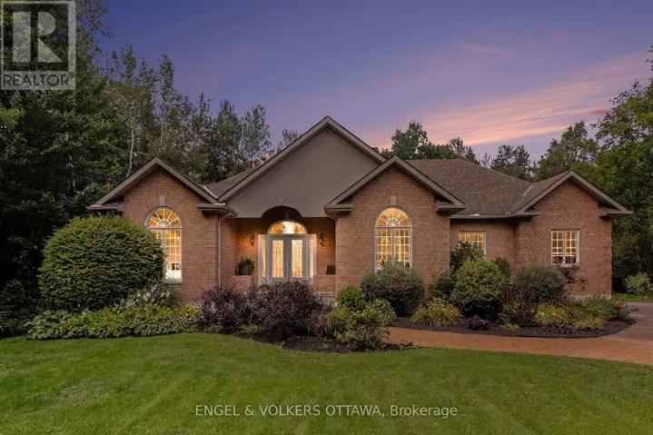 6235 DEERMEADOW DRIVE, Ottawa, Ontario K4P1M9