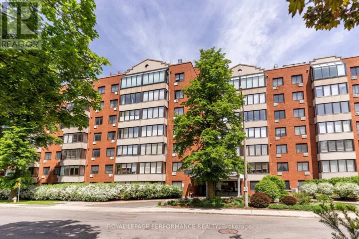 609 - 225 ALVIN ROAD, Ottawa, Ontario K1K4H6