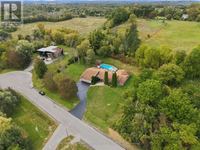 4 MCNAMARA COURT, Ajax (Northwest Ajax), Ontario L1T4W6