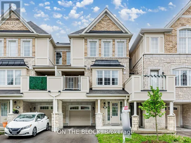2425 FALL HARVEST CRESCENT, Pickering, Ontario L1X0G1