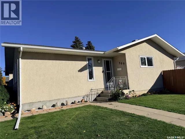 389 Meighen CRESCENT, Saskatoon, Saskatchewan S7L4W6