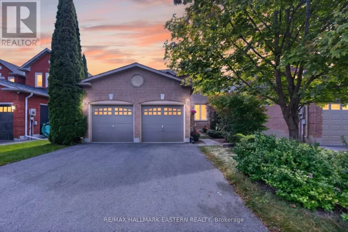 25 EDGERTON DRIVE, Clarington (Bowmanville), Ontario L1C4S7