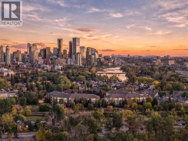 114, 1414 17 Street SE, Calgary, Alberta T2G5S6