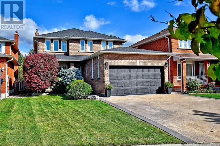 62 CASTLEHILL ROAD, Vaughan (Maple), Ontario L6A1N8