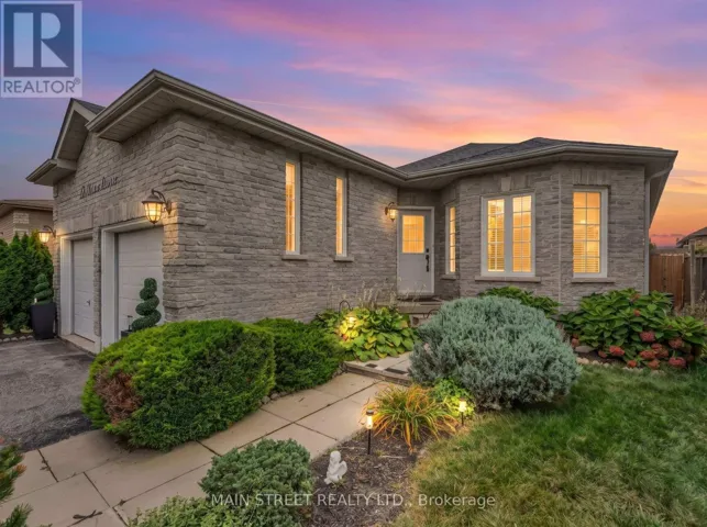 27 MAX AVENUE, Barrie (Painswick South), Ontario L4N0Y3