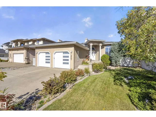 15821 132 ST NW, Edmonton, Alberta T6V1E4