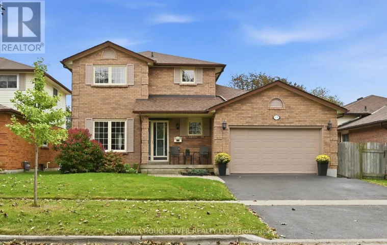 17 CLOVERFIELD STREET, Clarington (Courtice), Ontario L1E1K4