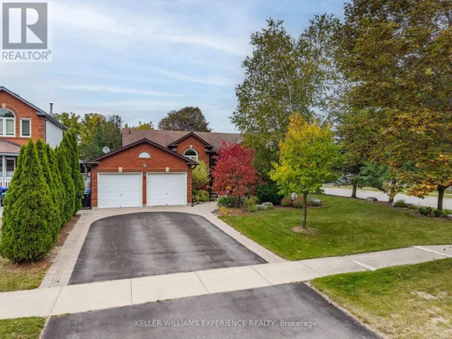 9 EDENBRIDGE DRIVE, Essa (Angus), Ontario L3W0K6