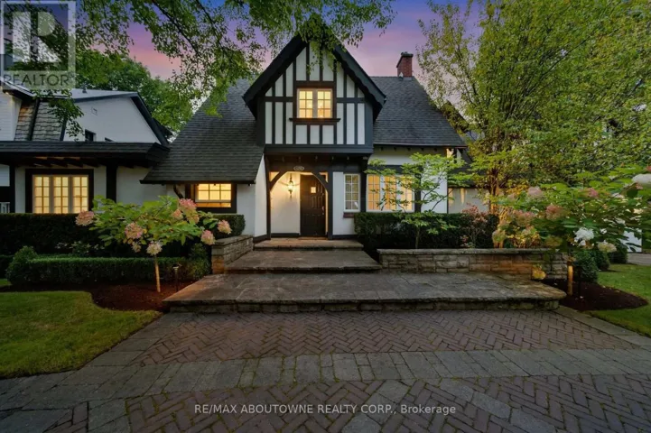 426 TRAFALGAR ROAD, Oakville (OO Old Oakville), Ontario L6J3H7