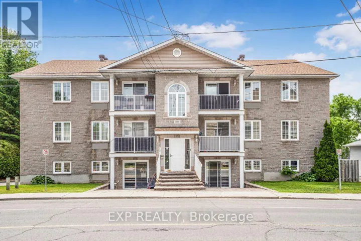 102 - 1005 LAURIER ROUTE, Clarence-Rockland, Ontario K4K1T7