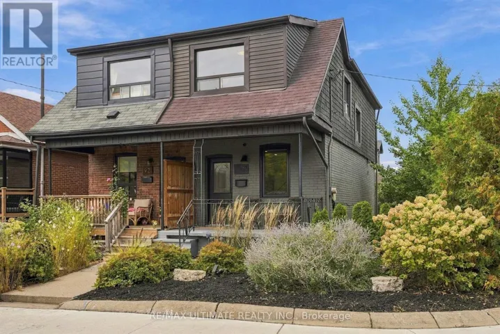 90 ROWNTREE AVENUE, Toronto (Weston-Pellam Park), Ontario M6N1S2