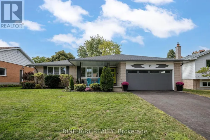 17 APPLEWOOD LANE, London South (South N), Ontario N6J3P9