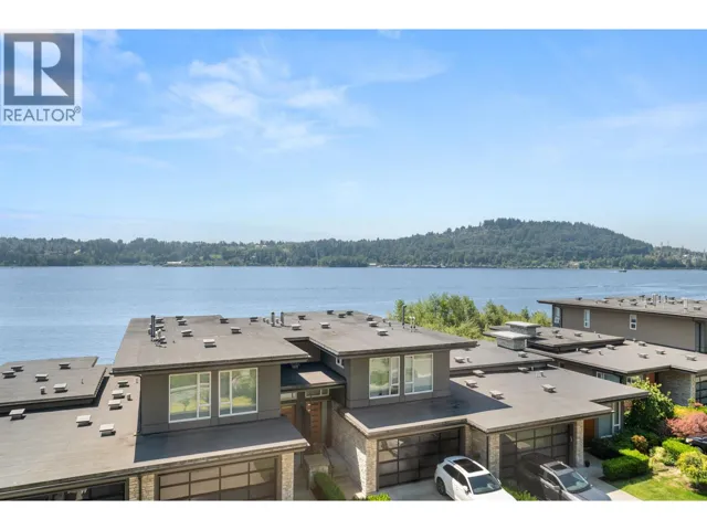 305 3911 CATES LANDING WAY, North Vancouver, British Columbia V7G0A6