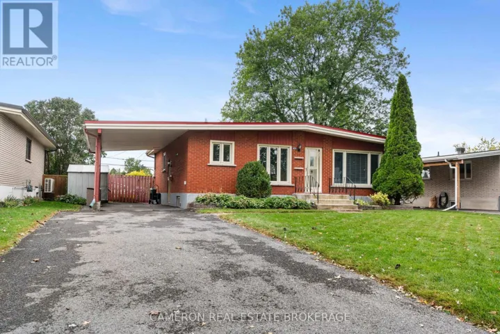 421 BEACH AVENUE, Cornwall, Ontario K6H5P3