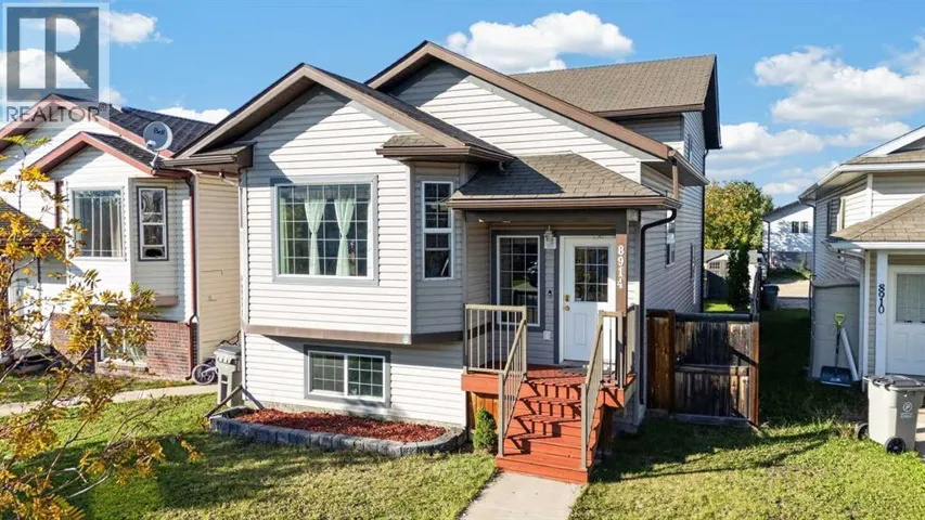 8914 71 Avenue, Grande Prairie, Alberta T8X0E1