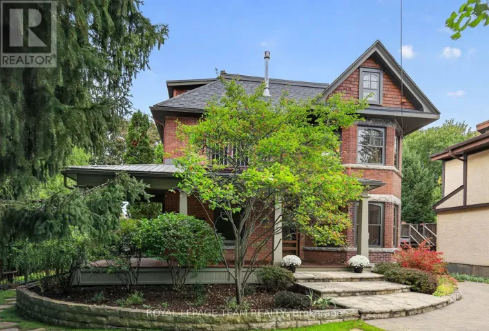 515 BROADVIEW AVENUE, Ottawa, Ontario K2A2L3