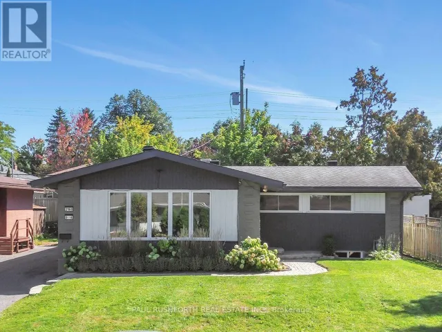 2160 LAMBETH WALK, Ottawa, Ontario K2C1G1