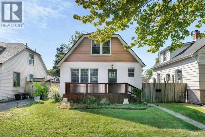 1825 WINDERMERE, Windsor, Ontario N8W2S3