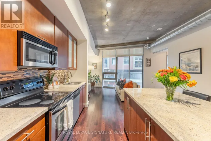 210 - 33 MILL STREET, Toronto (Waterfront Communities), Ontario M5A3R3