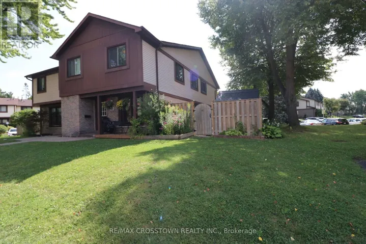 81 - 6650 FALCONER DRIVE, Mississauga (Streetsville), Ontario L5N1B5