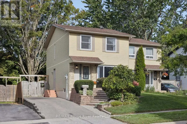 748 HILLCROFT STREET, Oshawa (Eastdale), Ontario L1G7H6