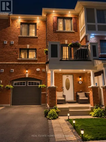 28 GOLDEYE STREET, Whitby, Ontario L1P1Y5