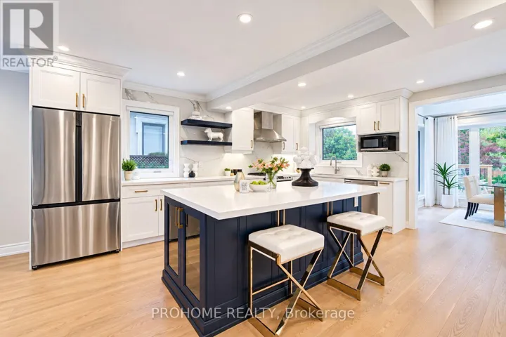 36 SUMMERFELDT CRESCENT, Markham (Unionville), Ontario L3R2B2