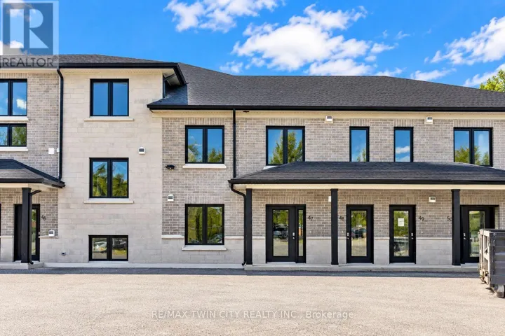 47 - 3202 VIVIAN LINE, Stratford, Ontario N2A0K6