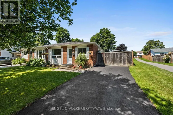 51 MORTON DRIVE, Ottawa, Ontario K2L1W9