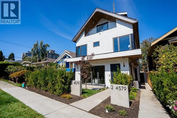2 4579 W 11TH AVE AVENUE, Vancouver, British Columbia V6R2M5