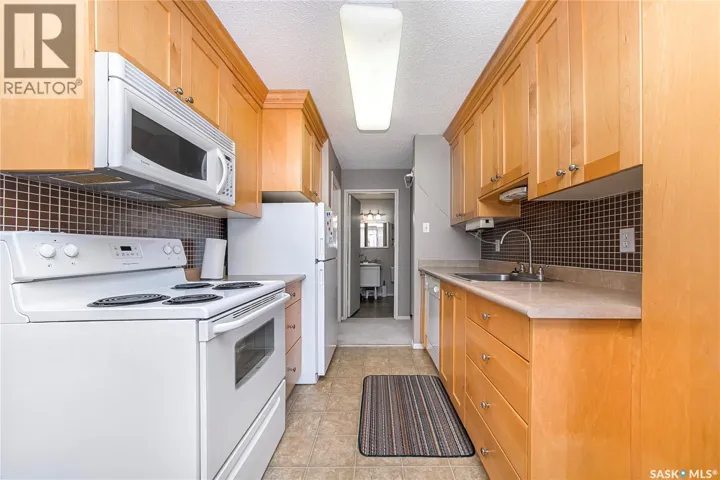 109 111 Wedge ROAD, Saskatoon, Saskatchewan S7L6S8