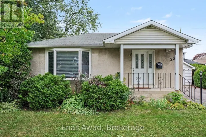 23 MEADOWLANDS DRIVE W, Ottawa, Ontario K2G2R3