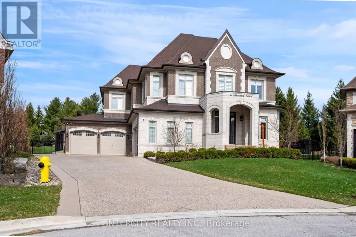 34 ROSEBUD COURT, Vaughan (Kleinburg), Ontario L0J1C0
